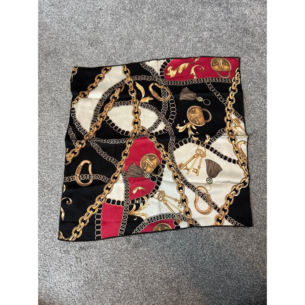 Vintage Style Chain Tassel Print Bandana Headwrap Scarf Black Red Gold